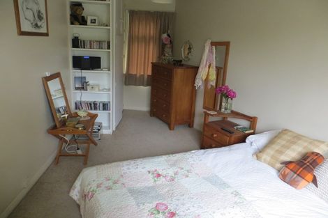 Photo of property in 207 Waimea Terrace, Beckenham, Christchurch, 8023