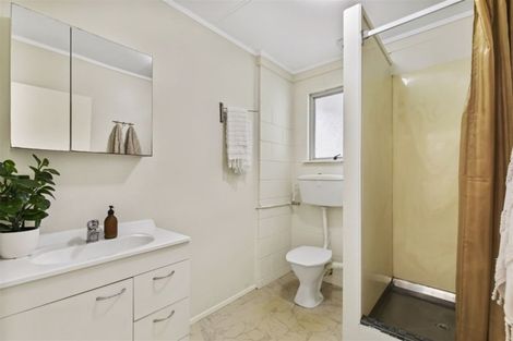 Photo of property in 23 Catrina Avenue, Birkenhead, Auckland, 0626