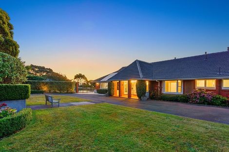 Photo of property in 52-56 Winara Avenue, Waikanae, 5036