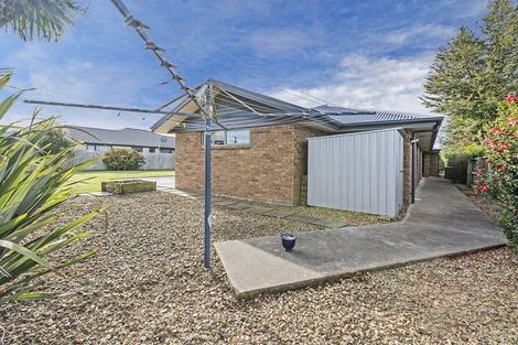 Photo of property in 16 Stanwood Grove, Darfield, 7510