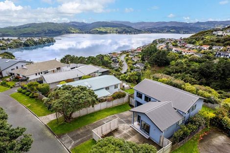 Photo of property in 154 Kahu Road, Paremata, Porirua, 5024
