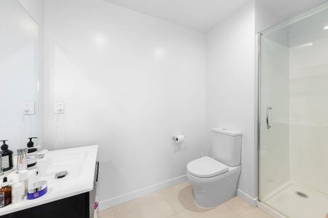 Photo of property in Frank Sargeson Apts, 302/80 Anzac Street, Takapuna, Auckland, 0622