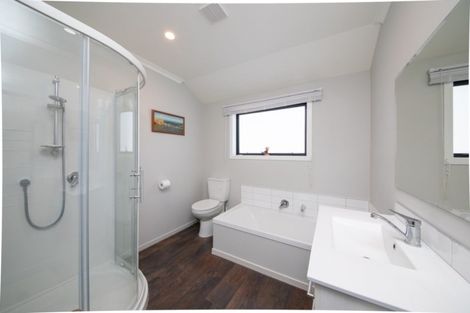 Photo of property in 7 Guthrie Court, Bulls, 4818