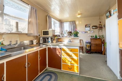 Photo of property in 5 Dublin Street, Martinborough, 5711