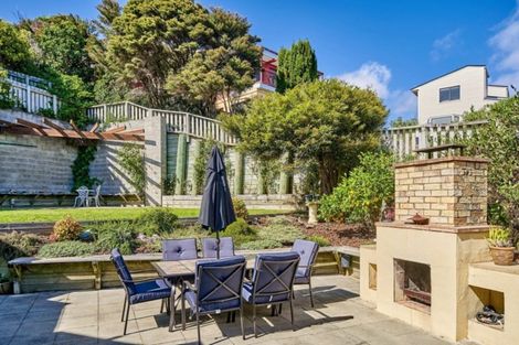 Photo of property in 22 The Crowsnest, Whitby, Porirua, 5024