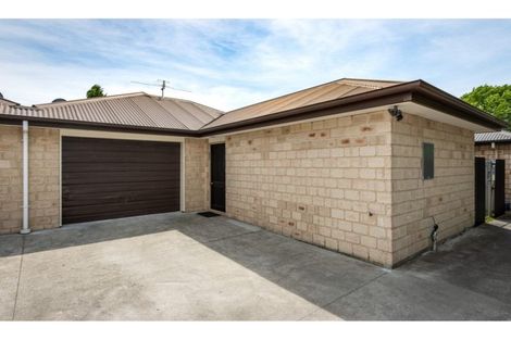 Photo of property in 65a Cleveland Street, Edgeware, Christchurch, 8013