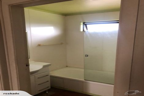 Photo of property in 42 Kirton Crescent, Manurewa, Auckland, 2102