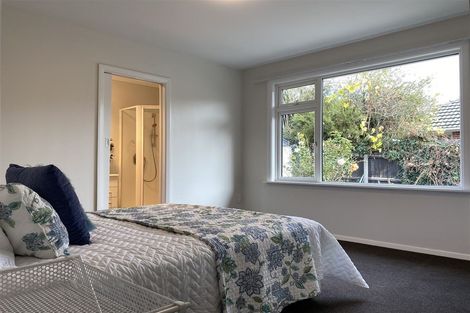 Photo of property in 9 Mappleton Avenue, Burnside, Christchurch, 8053