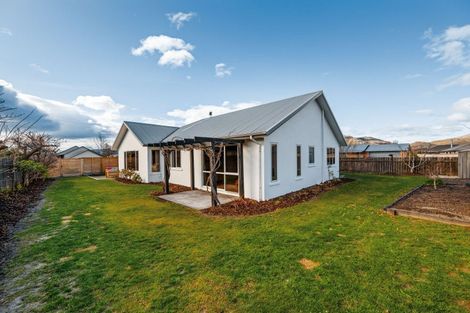 Photo of property in 30 Waenga Drive, Cromwell, 9310