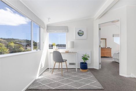 Photo of property in 33 Spyglass Lane, Whitby, Porirua, 5024