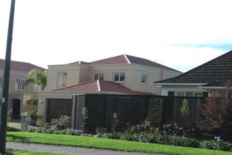 Photo of property in 11 Haven Crest, Somerville, Auckland, 2014