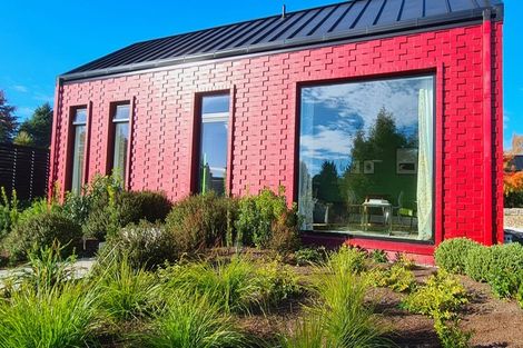 Photo of property in 21 Tarrant Road, Upper Moutere, 7173