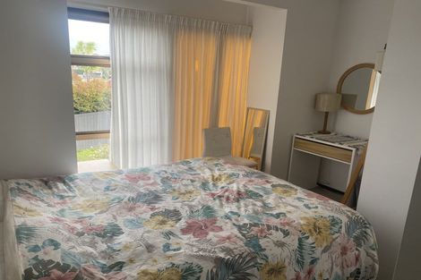 Photo of property in 63a/1 Norwood Road, Bayswater, Auckland, 0622