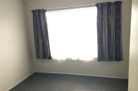 Photo of property in 2 Sherie Place, Howick, Auckland, 2014