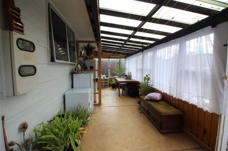 Photo of property in 9 Kupe Place, Tokoroa, 3420