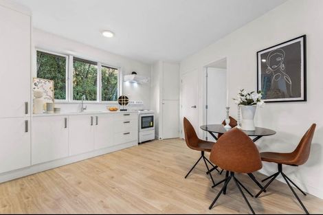 Photo of property in 13 Coletta Lane, Te Atatu South, Auckland, 0610