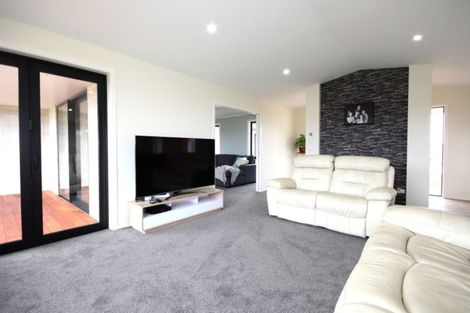 Photo of property in 9 Pegasus Place, Seaward Bush, Invercargill, 9812