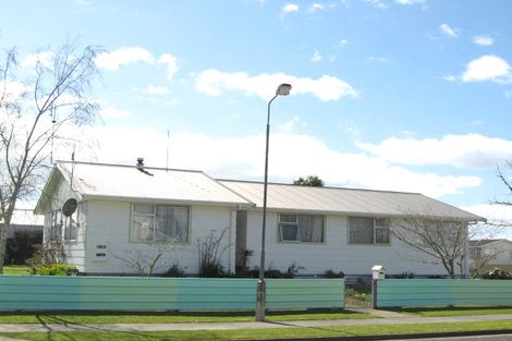 Photo of property in 2 Watarawi Place, Whakatane, 3120