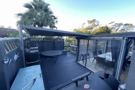 Photo of property in 54 Powells Road, Cable Bay, 0420