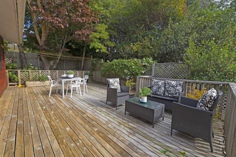 Photo of property in 4 James Scott Place, Te Atatu South, Auckland, 0602