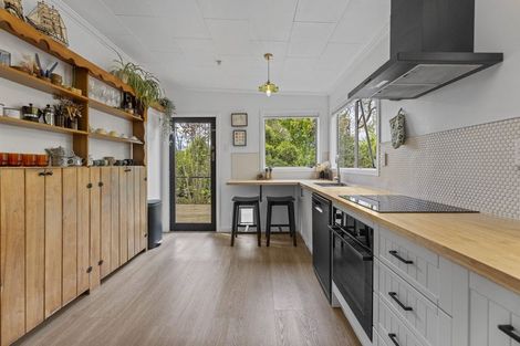 Photo of property in 13 Hereweka Street, Portobello, Dunedin, 9014