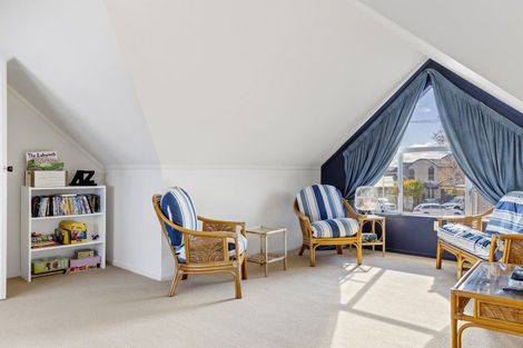 Photo of property in 26 Aubrey Crescent, Rainbow Point, Taupo, 3330