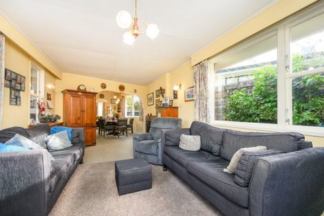 Photo of property in 40 Parkland Crescent, Terrace End, Palmerston North, 4410