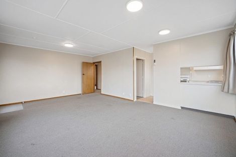 Photo of property in 49 Charnwood Crescent, Bishopdale, Christchurch, 8051