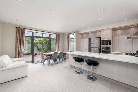 Photo of property in 85a Abberley Crescent, St Albans, Christchurch, 8014