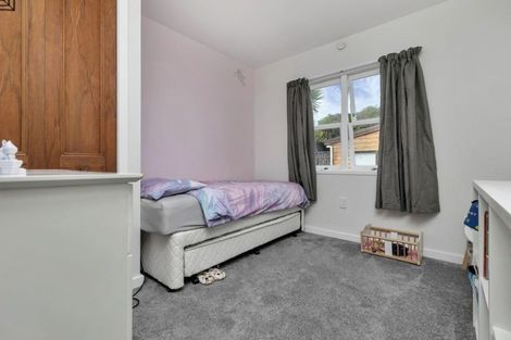 Photo of property in 622 East Coast Road, Pinehill, Auckland, 0630