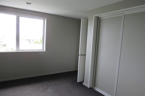 Photo of property in 172a Edgeware Road, Edgeware, Christchurch, 8013