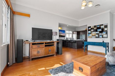 Photo of property in 14 Rimu Street, Strandon, New Plymouth, 4312