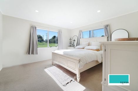 Photo of property in 56 Broomfields Road, Whitford, Howick, 2571