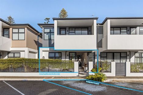 Photo of property in 4/445 Hibiscus Coast Highway, Orewa, 0931