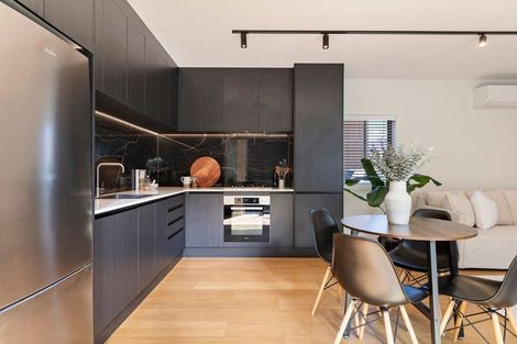 Photo of property in 5 Crossfall Lane, Jacks Point, 9371