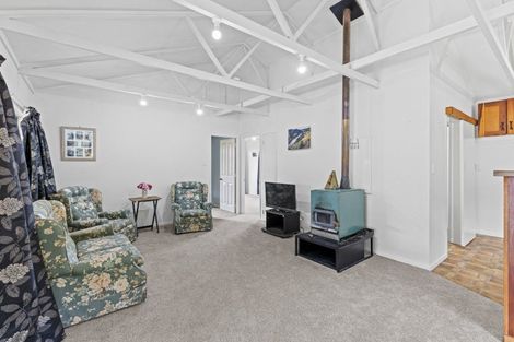 Photo of property in 21 Broadway, Mangaweka, 4797