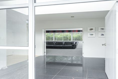 Photo of property in 20e Konini Road, Titirangi, Auckland, 0604