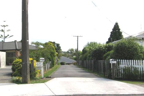 Photo of property in 9 Boler Place, New Lynn, Auckland, 0600