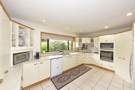 Photo of property in 16 Claverley Gardens, Avonhead, Christchurch, 8042