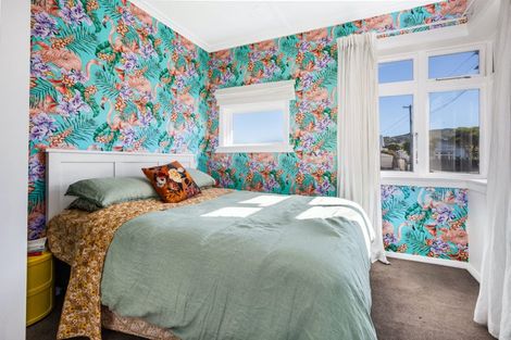 Photo of property in 12 Plunket Avenue, Petone, Lower Hutt, 5012