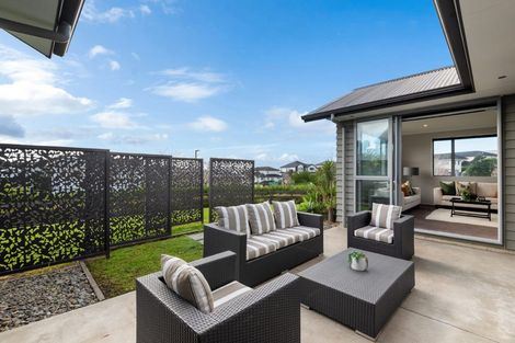 Photo of property in 16 Major Henry Greens, Silverdale, 0932