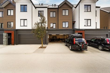 Photo of property in 23/12u George Bullen Lane, Arthurs Point, Queenstown, 9371