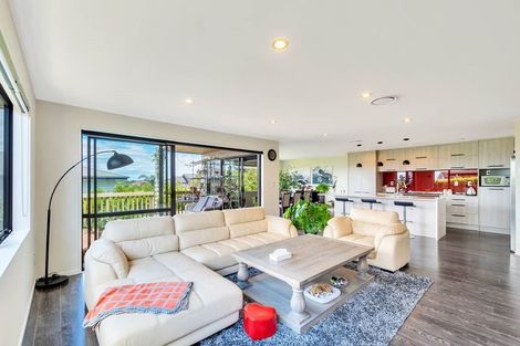 Photo of property in 14 Platinum Rise, Ranui, Auckland, 0612