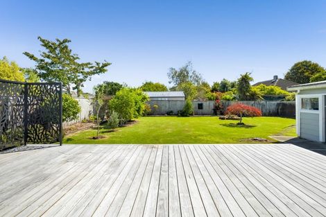 Photo of property in 30 Kahikatea Street, Inglewood, 4330