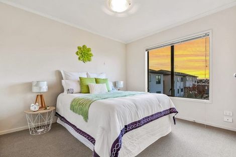 Photo of property in St Claire Village, 180/172 Mcleod Road, Te Atatu South, Auckland, 0610