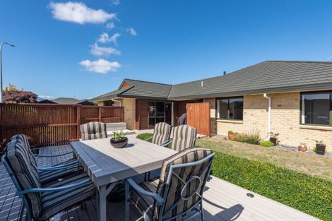 Photo of property in 146 Guildford Drive, Paraparaumu Beach, Paraparaumu, 5032