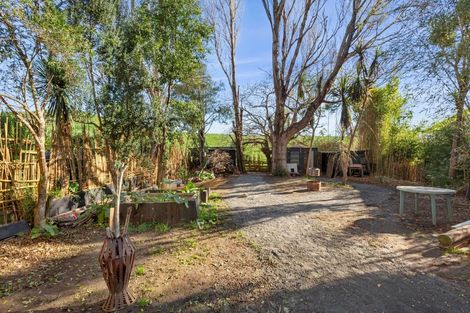 Photo of property in 3 Te Hutewai Road, Raglan, 3225