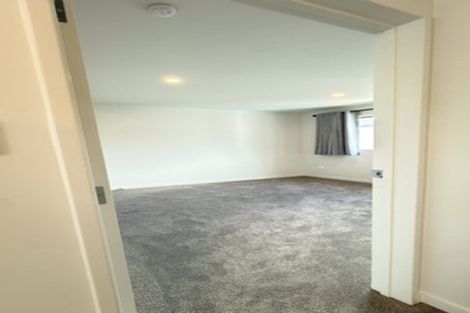 Photo of property in 9d Mander Place, Bucklands Beach, Auckland, 2012