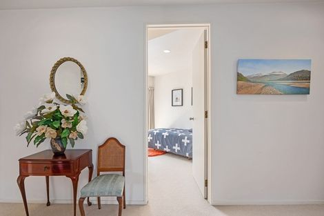 Photo of property in 2/12 Stratford Avenue, Milford, Auckland, 0620