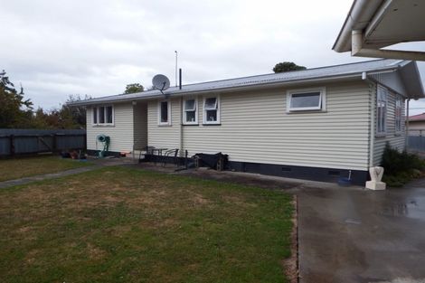 Photo of property in 1 Oaklea Avenue, Marton, 4710